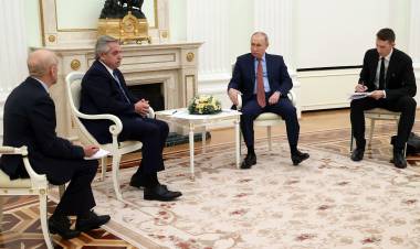 "Argentina tiene que ser la puerta de entrada para que Rusia ingrese en América Latina"