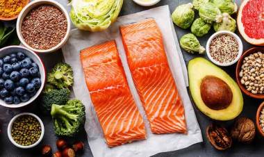 Estos alimentos ayudan a prevenir y reducir las inflamaciones, según Harvard